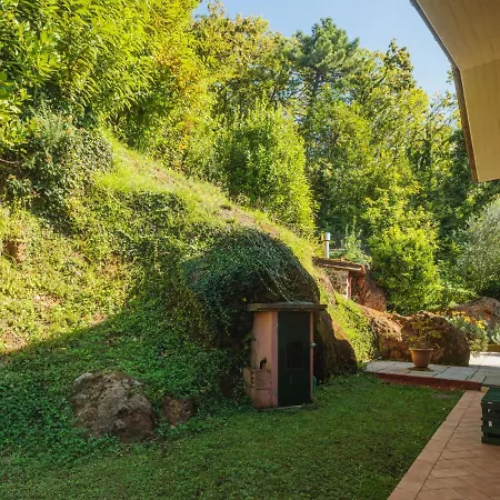 Brugiana By Interhome